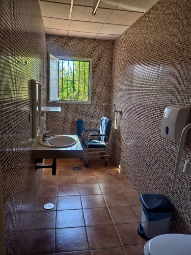 Cuarto de baño 2 residencia 3 edad