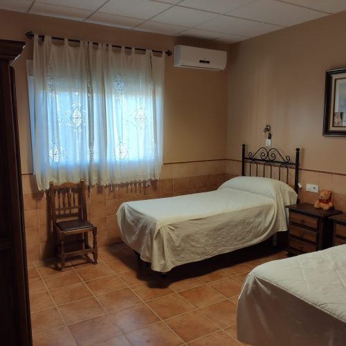 Habitación doble 2 servicios y prestaciones